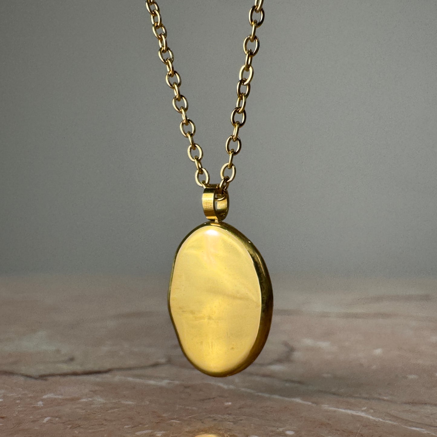 Rose Pendant Necklace in Gold or Silver