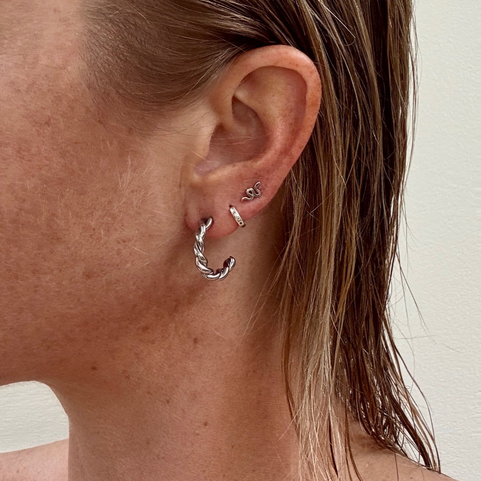 Silver twisted rope c-shape earrings from Jessica Rose jewellery