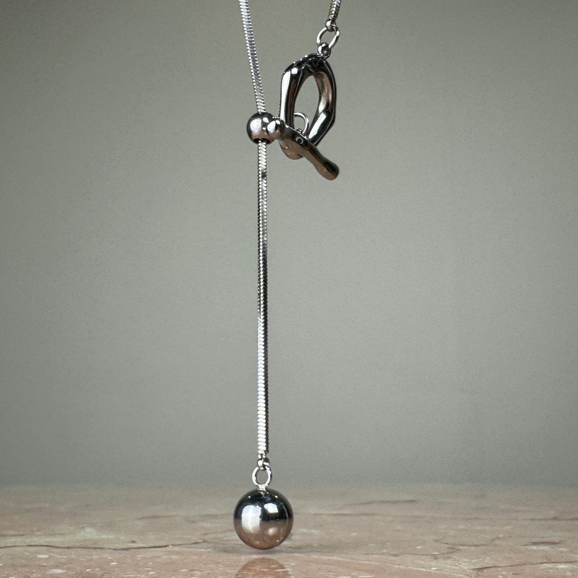 Adjustable Molten T-Bar Snake Chain Pendant in silver