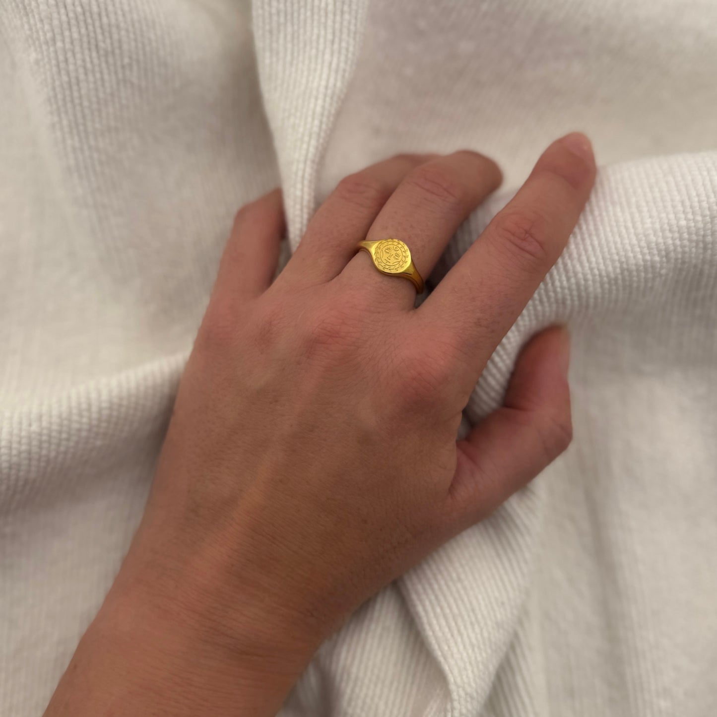 Mother Face Engraved Signet Ring