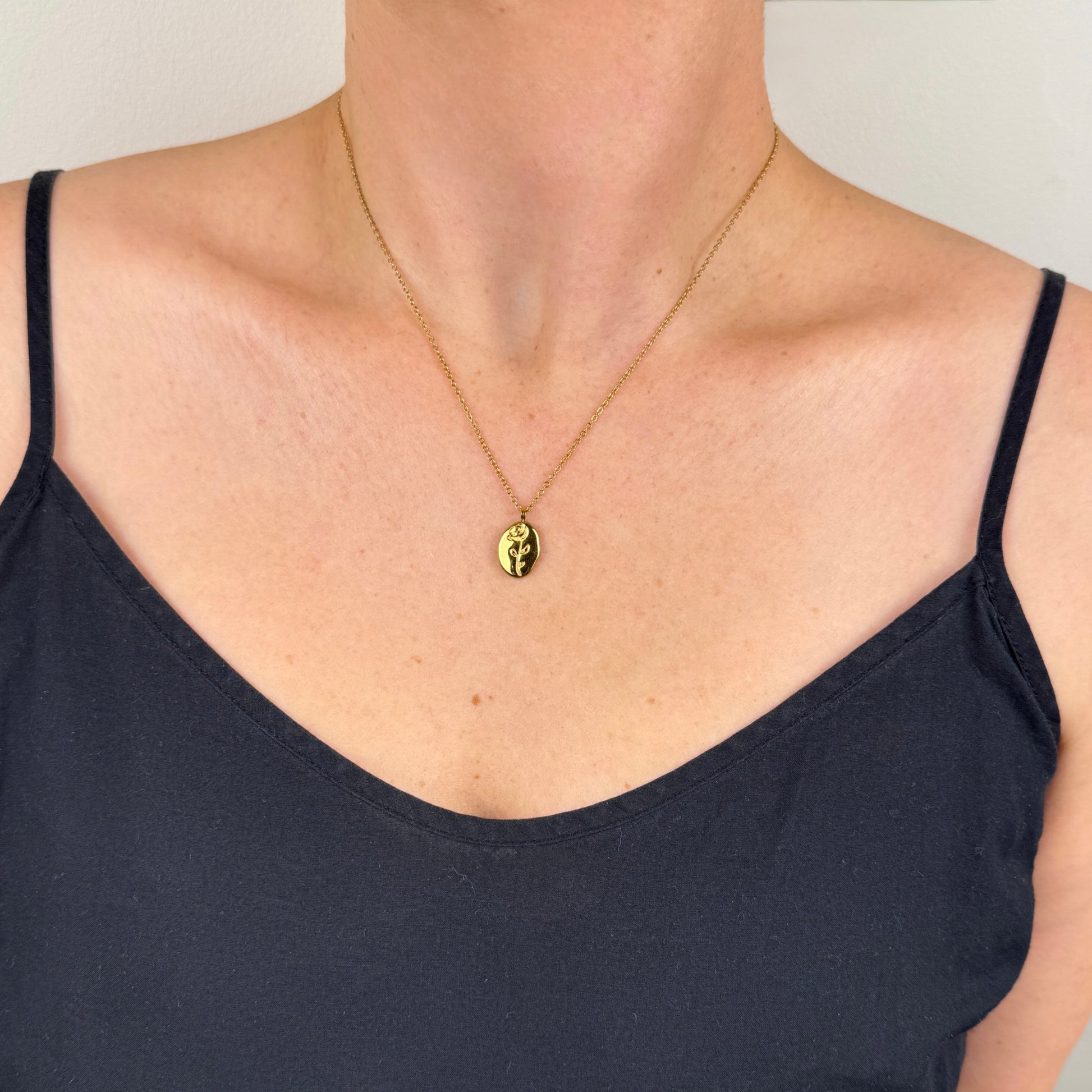 Jessica Rose Rose Pendant on a delicate chain in gold