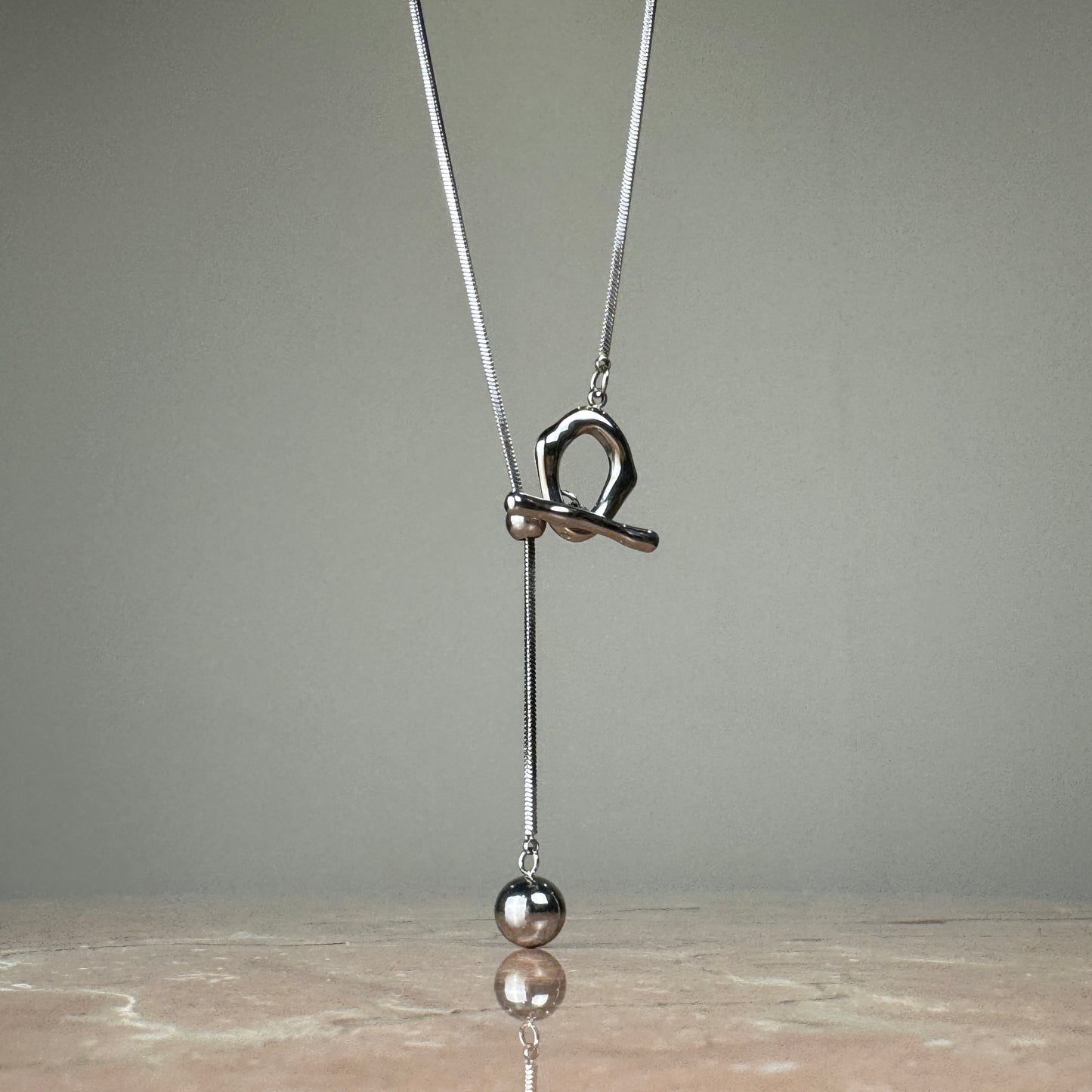 Adjustable Molten T-Bar Snake Chain Pendant in silver