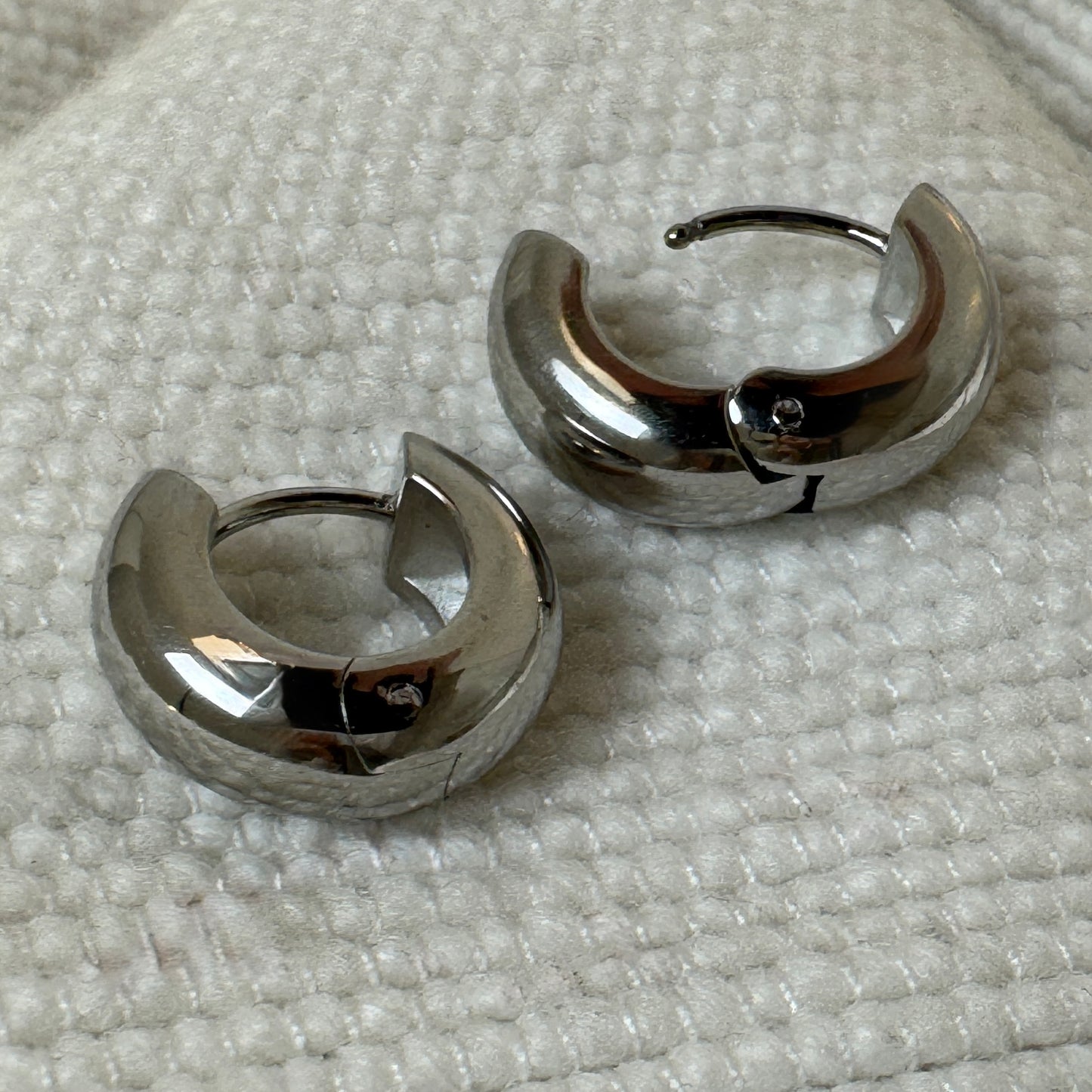 Extra Thick Huggies Gold