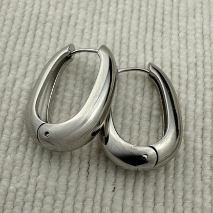 Teardrop Huggies Gold