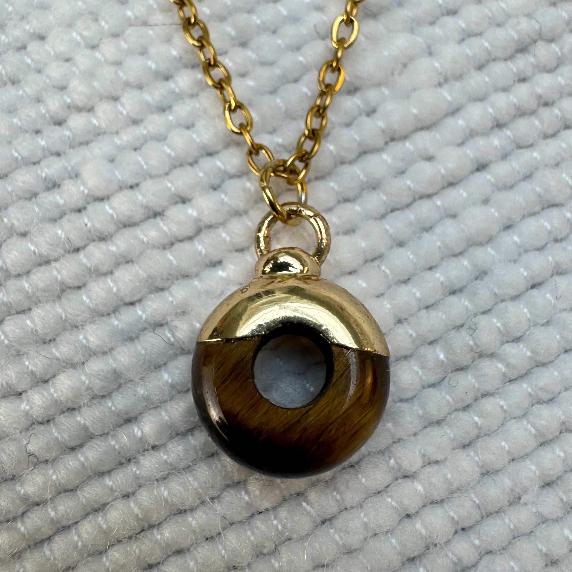 Tiger's Eye Crystal Ring Pendant from Jessica Rose