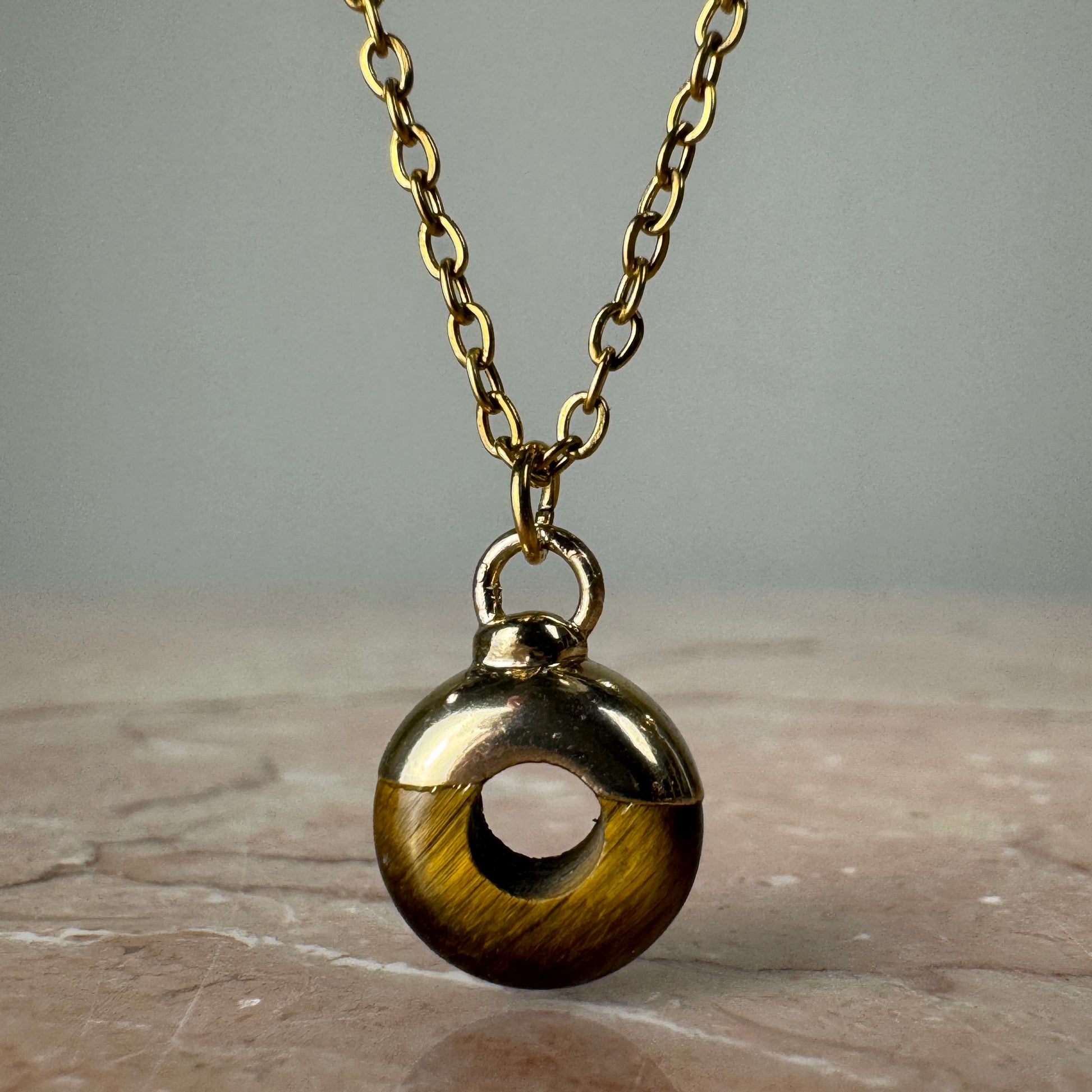 Tiger’s Eye Crystal Ring Pendant with 18k gold plated cap and fine chain