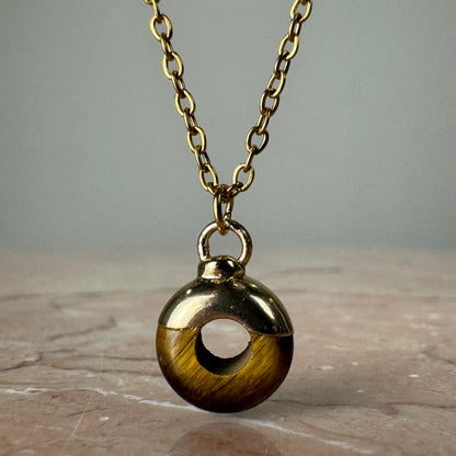 Tiger’s Eye Crystal Ring Pendant with 18k gold plated cap and fine chain